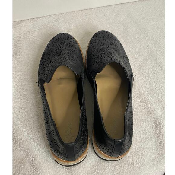 Crown Vintage Loafers - Shoes - Size 8 1/2 - Picture 9 of 11